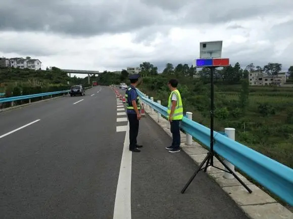 广州高速公路钢护栏